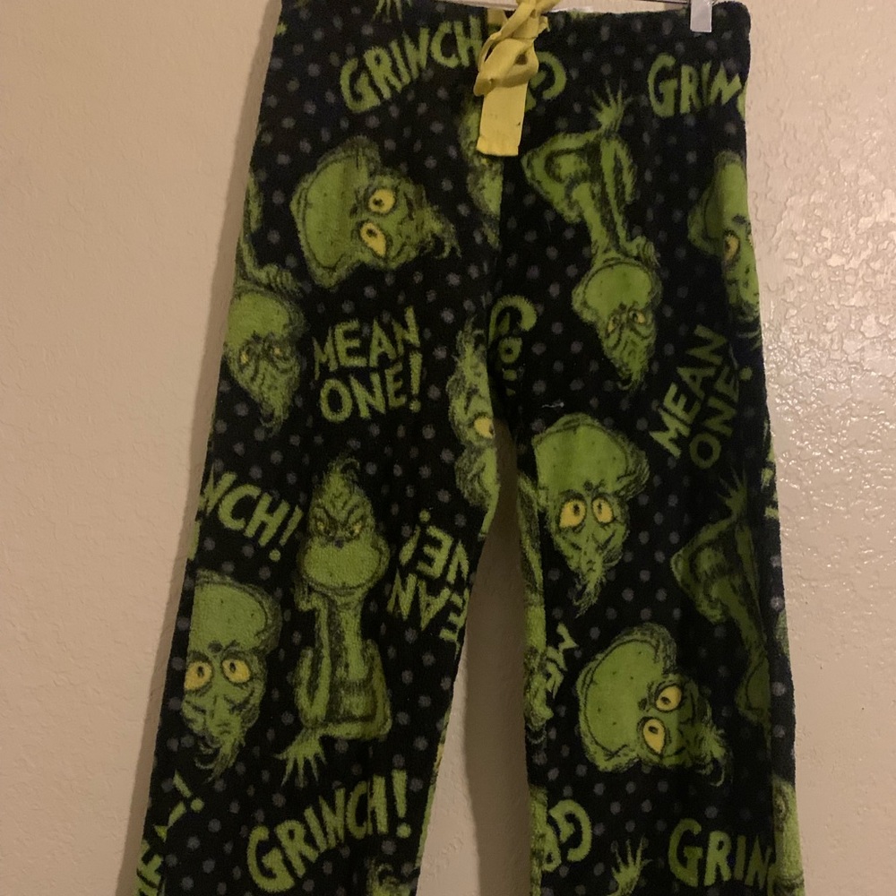 Target The Grinch Pajamas Size Medium